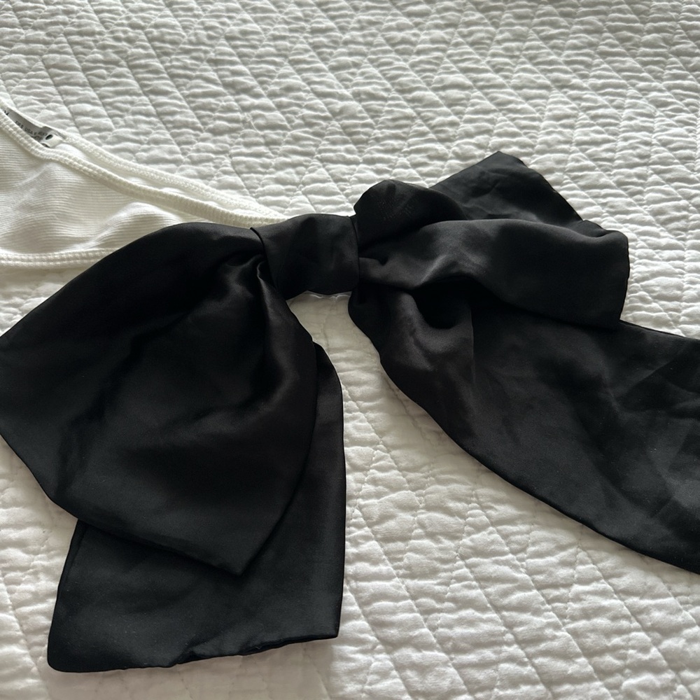 One-Shoulder Top - Picture 3 of 5